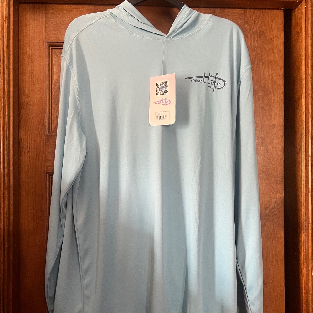 Pullover Summer weight top w hood